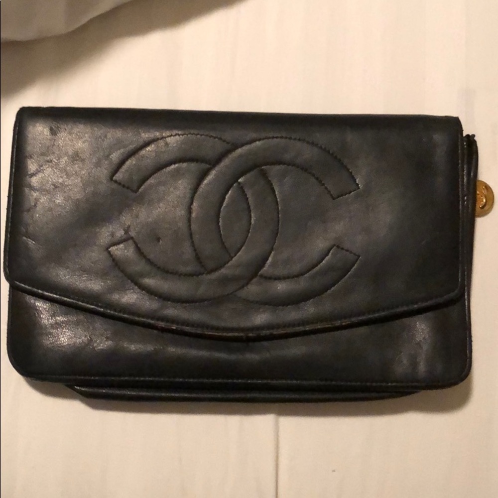 Chanel Vintage 90’s V-FLAP Wallet